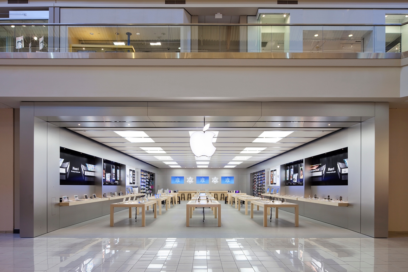 ABD’deki bazı Apple Store’lar da haftaya açılacak